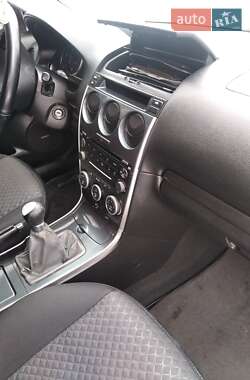 Универсал Mazda 6 2006 в 