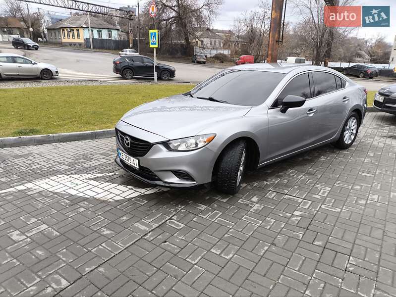 Седан Mazda 6 2014 в Днепре