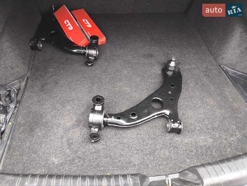 Седан Mazda 6 2014 в Днепре