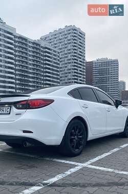 Седан Mazda 6 2015 в Киеве