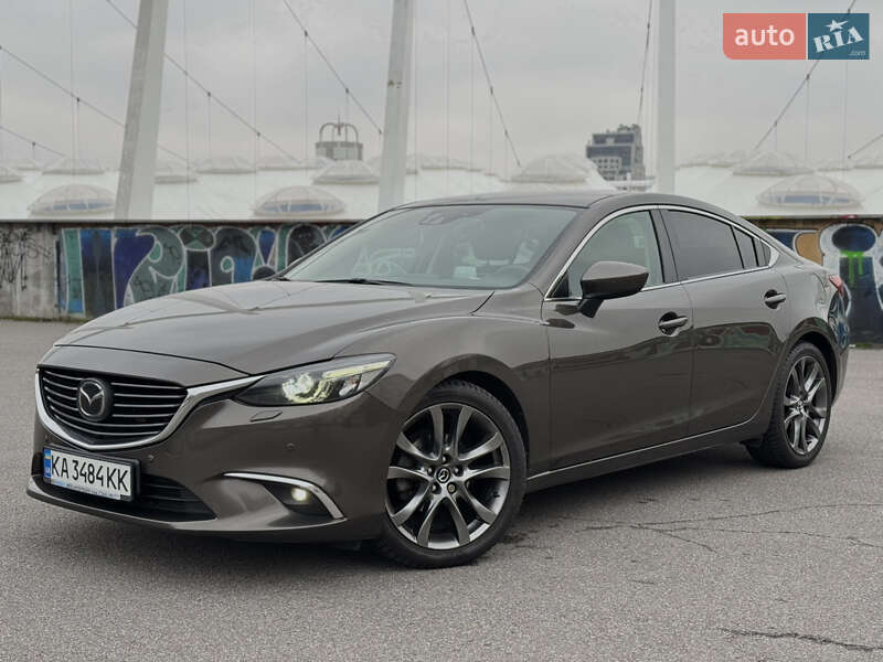 Седан Mazda 6 2015 в Киеве