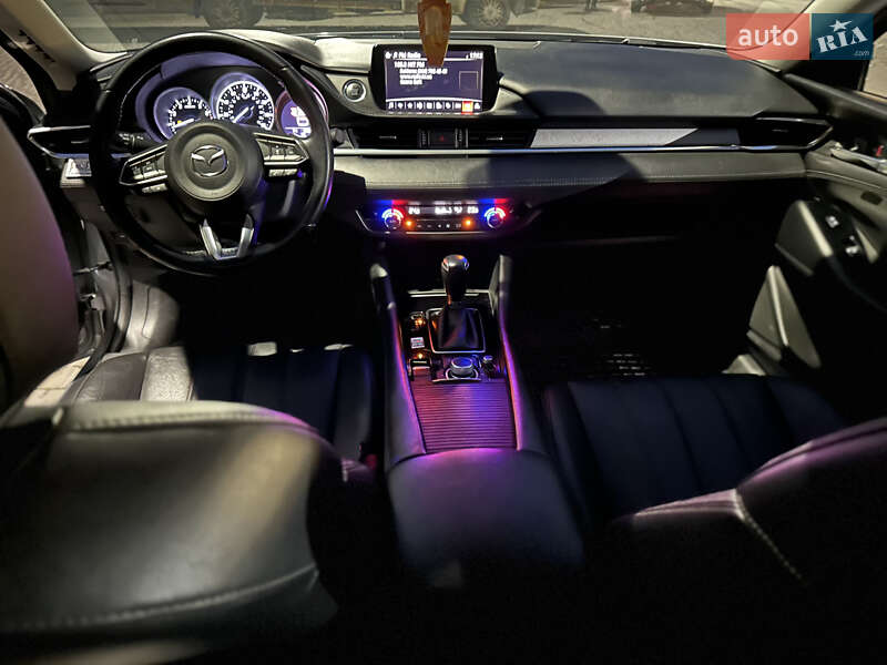 Седан Mazda 6 2018 в Кропивницком
