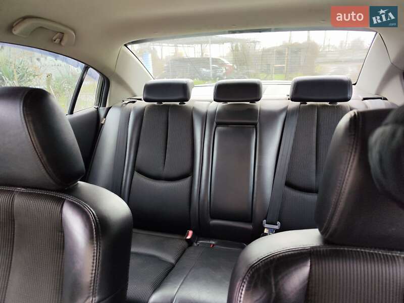 Седан Mazda 6 2011 в Арцизе