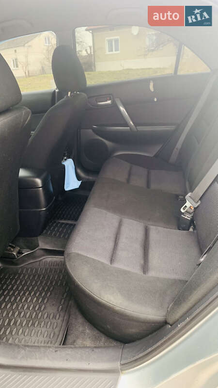 Седан Mazda 6 2005 в Павлограде