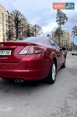 Седан Mazda 6 2011 в 