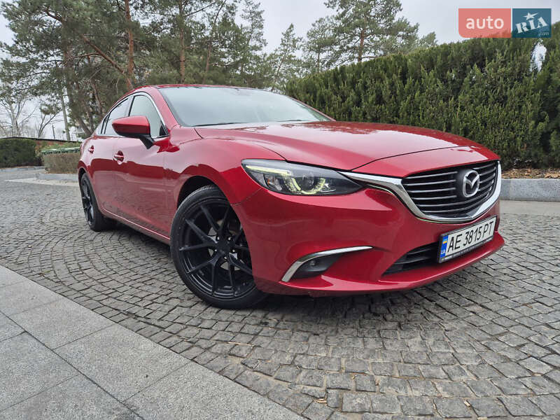 Седан Mazda 6 2016 в Днепре