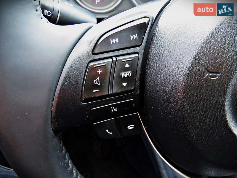 Седан Mazda 6 2014 в Золотоноше