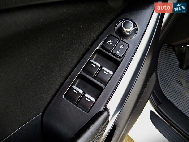 Седан Mazda 6 2014 в Золотоноше
