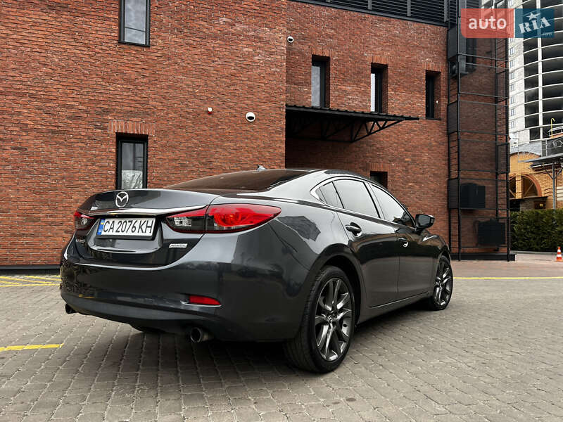 Седан Mazda 6 2015 в Черкассах