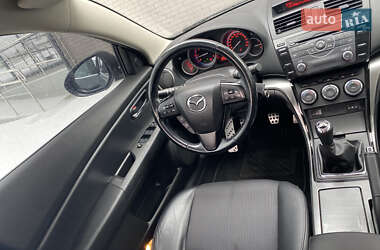 Лифтбек Mazda 6 2012 в Рокитном