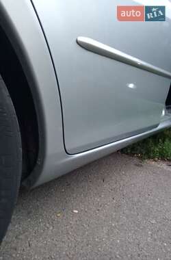 Лифтбек Mazda 6 2006 в 