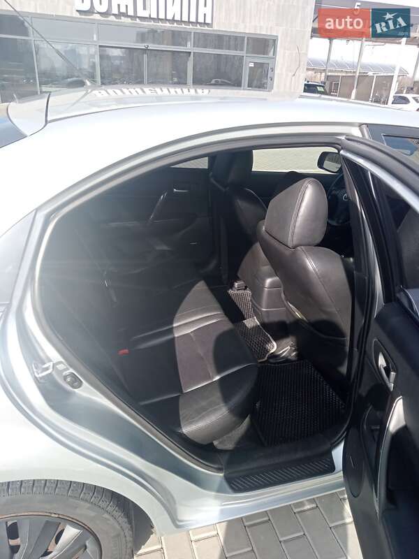 Лифтбек Mazda 6 2006 в Киеве фото 20 Лифтбек Mazda 6 2006 в Киеве