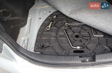 Седан Mazda 6 2006 в 