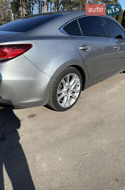 Седан Mazda 6 2013 в 