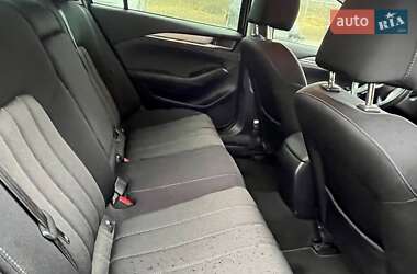 Седан Mazda 6 2018 в 