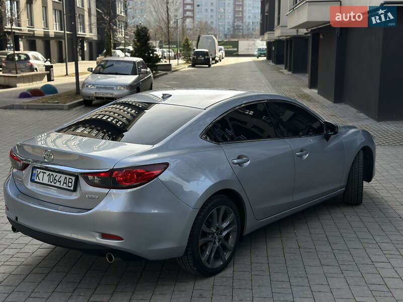 Седан Mazda 6 2015 в Ивано-Франковске