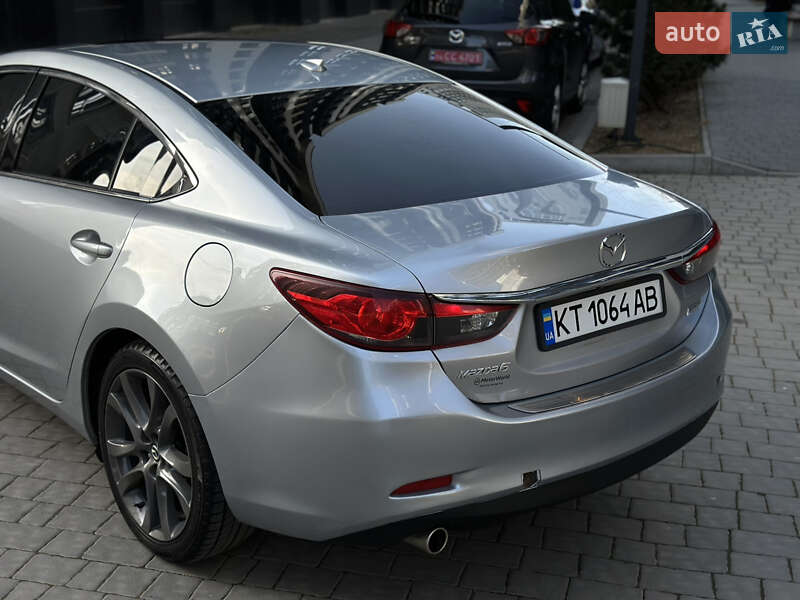 Седан Mazda 6 2015 в Ивано-Франковске