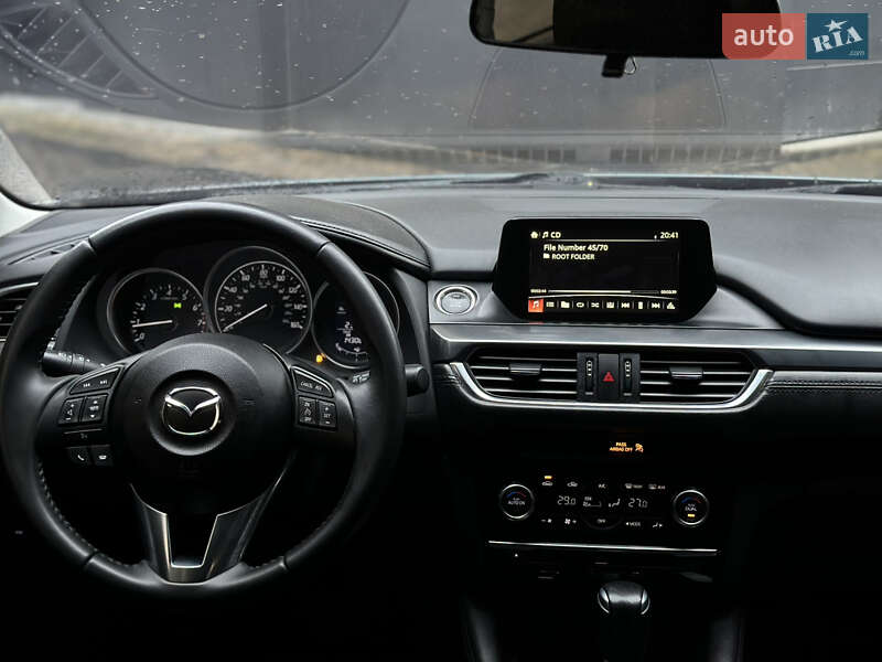 Седан Mazda 6 2015 в Ивано-Франковске