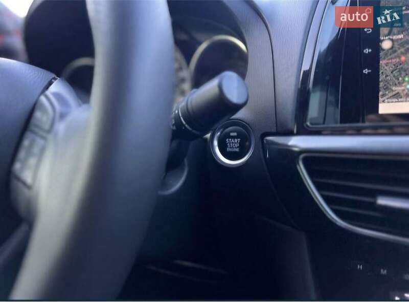 Седан Mazda 6 2014 в Кривом Роге