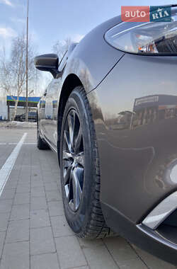 Седан Mazda 6 2017 в 