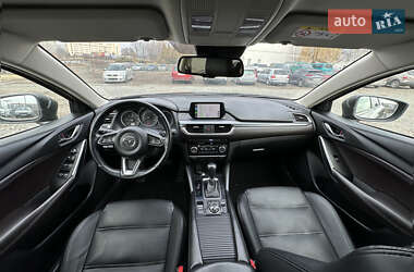 Седан Mazda 6 2016 в 