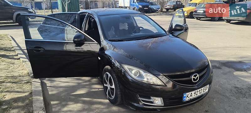 Лифтбек Mazda 6 2009 в 
