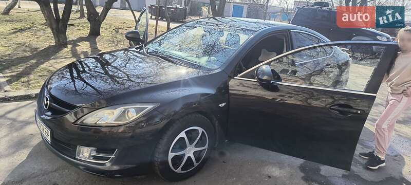 Лифтбек Mazda 6 2009 в Барышевке