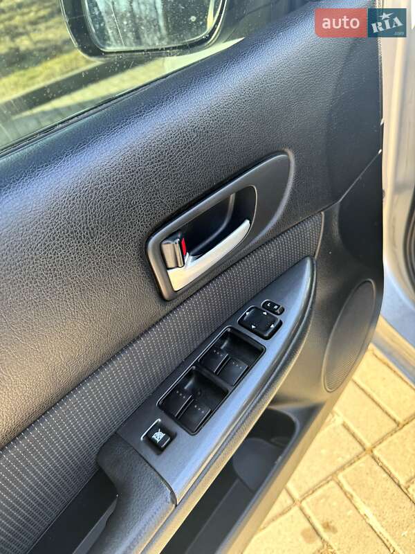 Седан Mazda 6 2007 в Прилуках