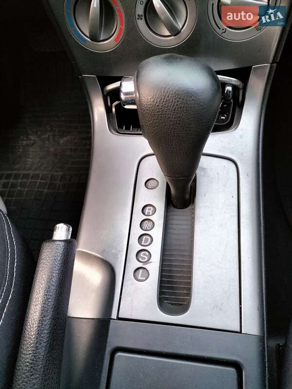 Седан Mazda 6 2005 в Запоріжжі