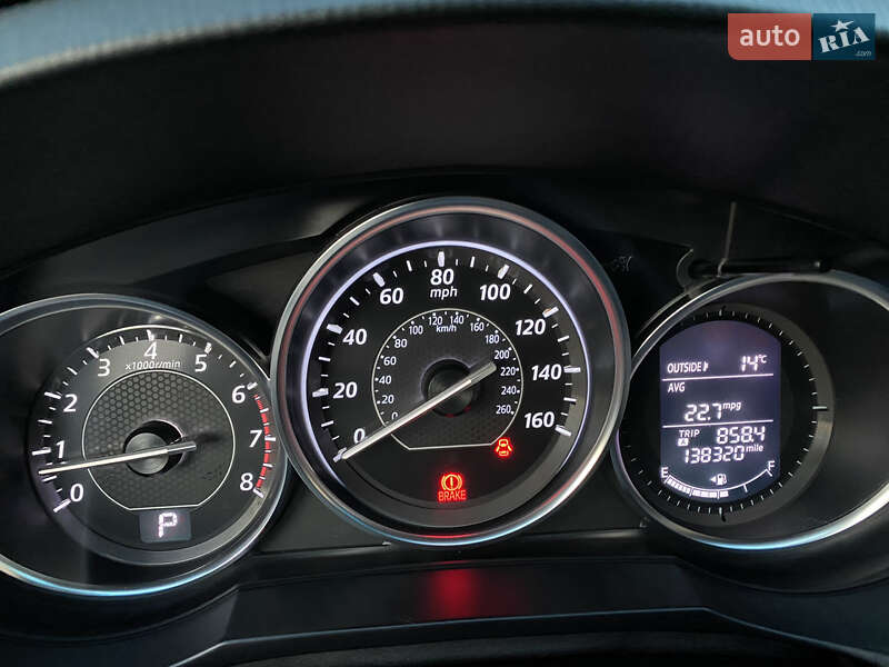 Седан Mazda 6 2014 в Черкассах