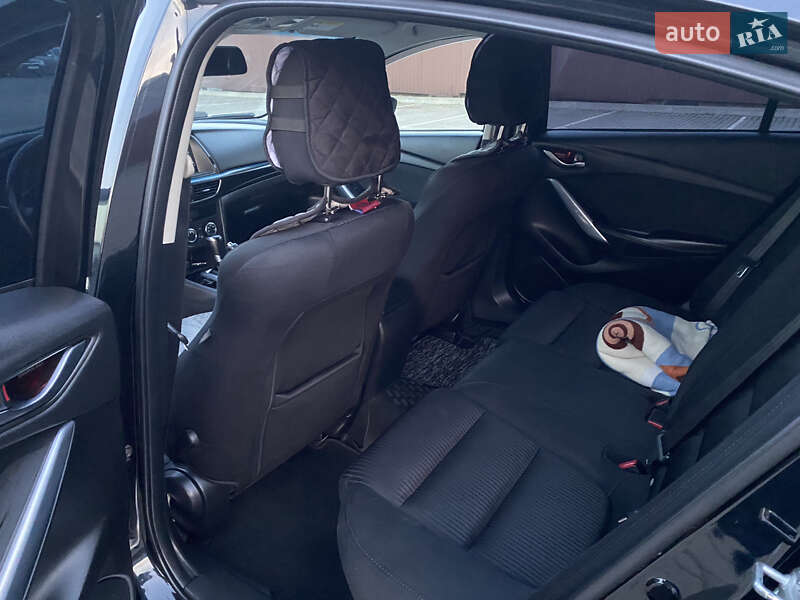 Седан Mazda 6 2014 в Черкассах