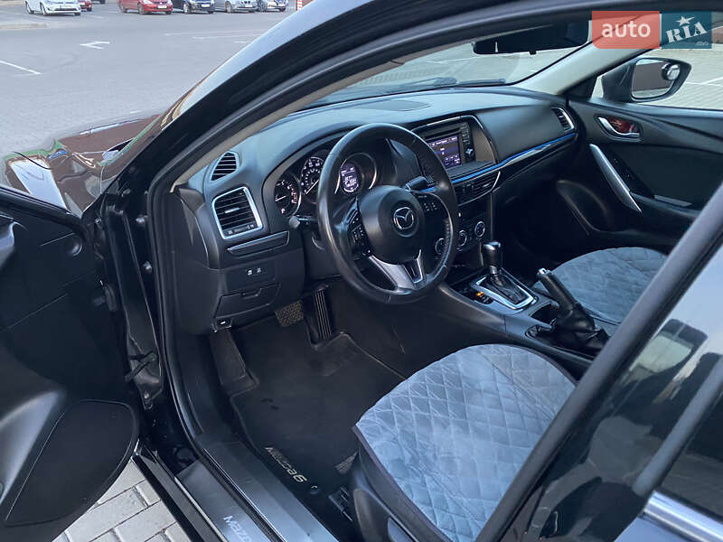 Седан Mazda 6 2014 в Черкассах