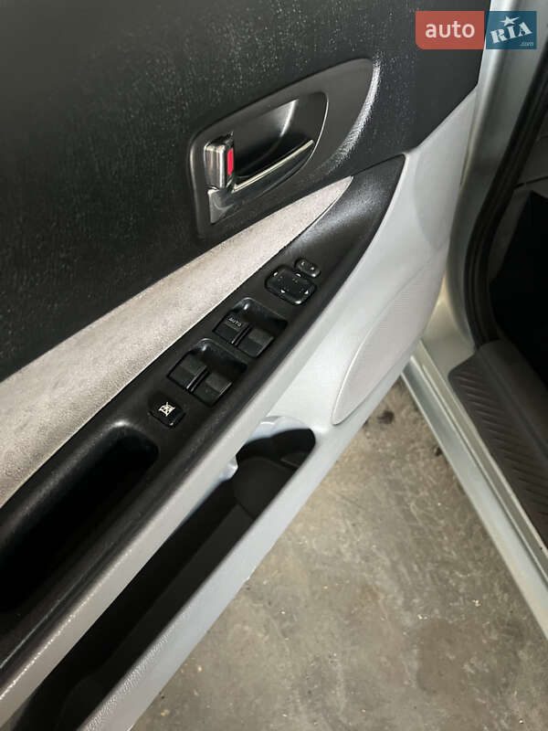 Универсал Mazda 6 2003 в Ровно