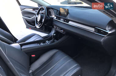 Седан Mazda 6 2020 в 