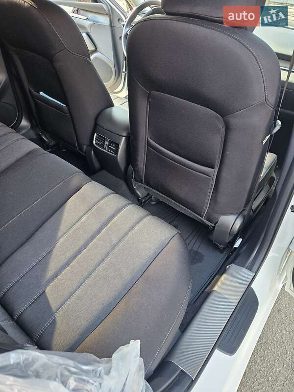 Седан Mazda 6 2023 в Днепре