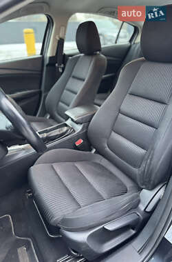 Седан Mazda 6 2013 в 