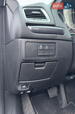 Седан Mazda 6 2013 в 
