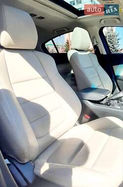 Седан Mazda 6 2014 в 
