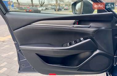 Седан Mazda 6 2018 в 