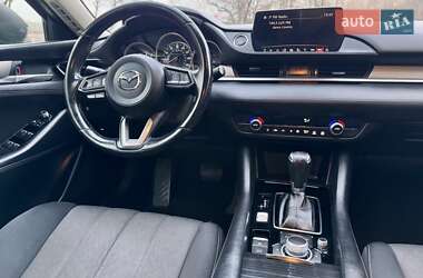 Седан Mazda 6 2018 в 