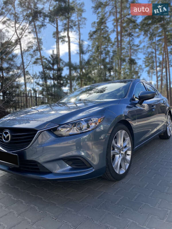 Седан Mazda 6 2015 в 