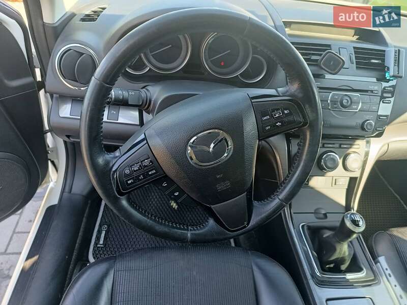 Универсал Mazda 6 2011 в Виннице