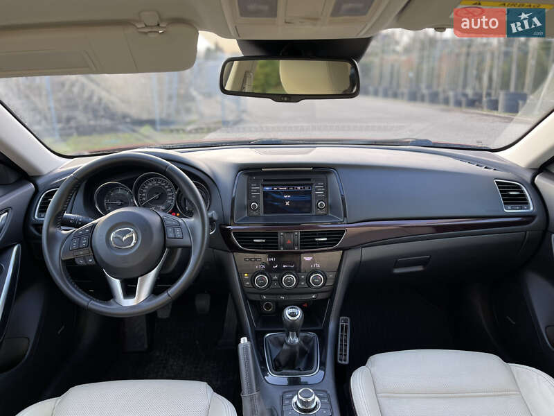 Универсал Mazda 6 2013 в Луцке