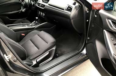 Седан Mazda 6 2015 в 