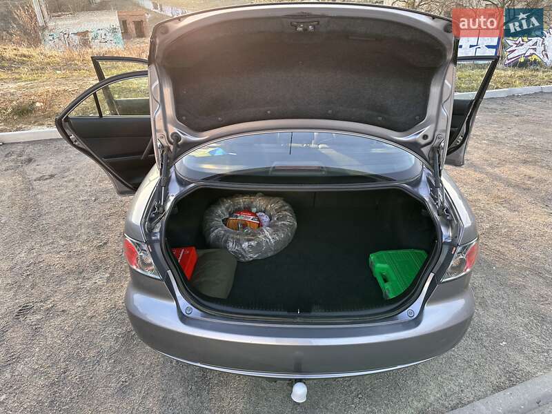 Седан Mazda 6 2006 в Львове