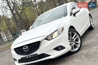 Седан Mazda 6 2015 в 