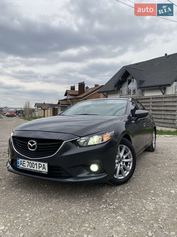 Седан Mazda 6 2015 в 