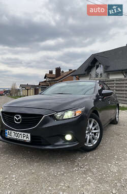Седан Mazda 6 2015 в 