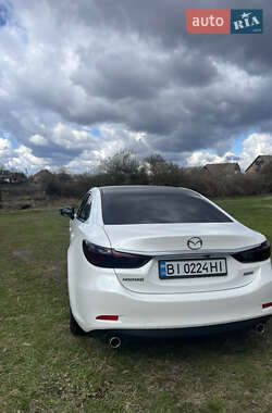 Седан Mazda 6 2013 в Лохвице