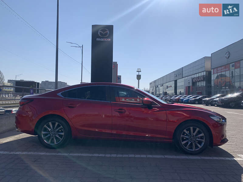 Седан Mazda 6 2018 в Киеве